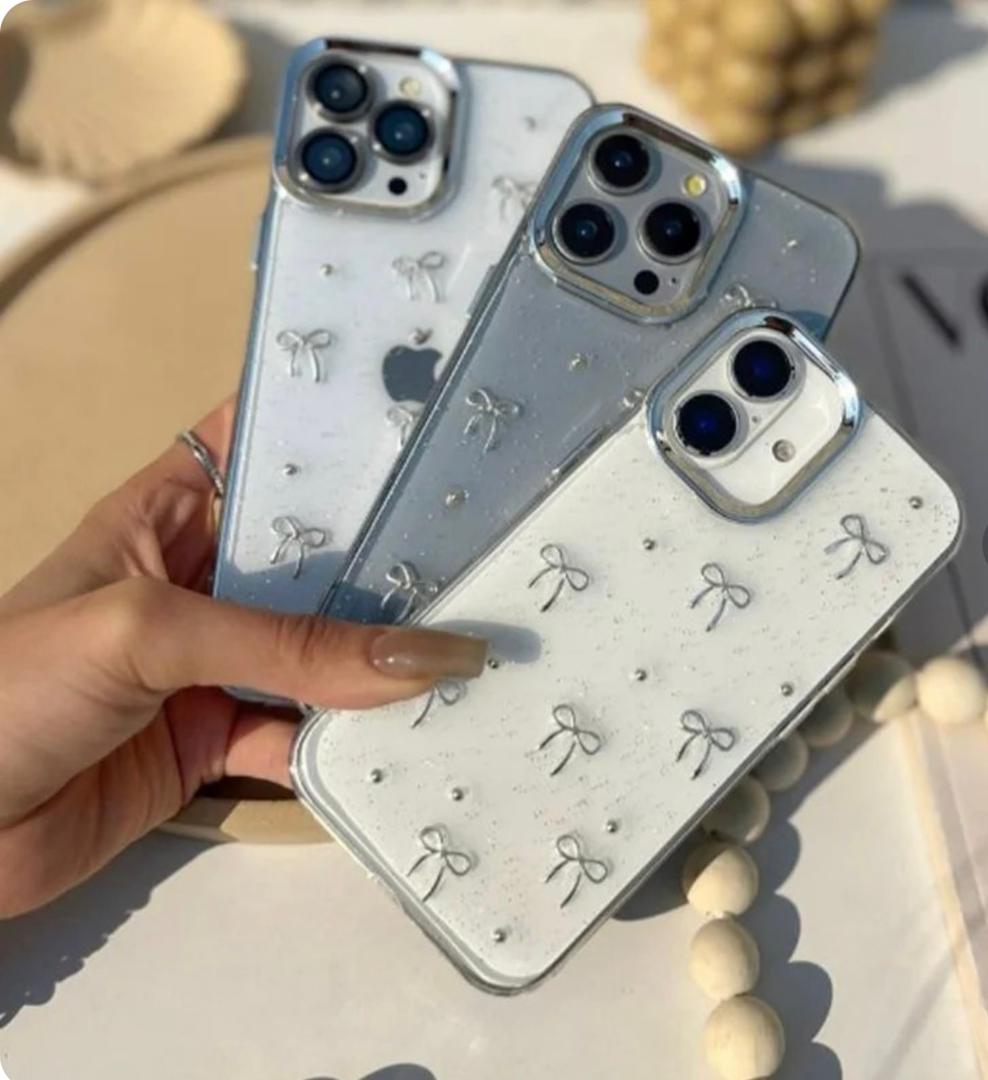 قاب اکلیلی شفاف طرح پاپیون آیفون iphone 16 Pro